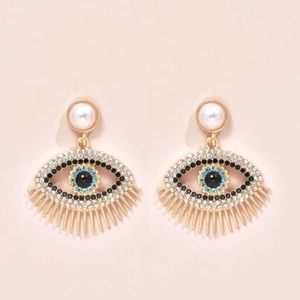 Pearl and Crystal Dangling Earrings